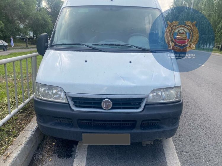 В Челнах легковушка насмерть сбила ребенка на велосипеде