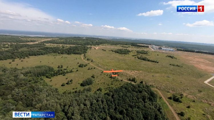 В Татарстане сотрудники ГИБДД во время рейда остановили 13-летнего питбайкера