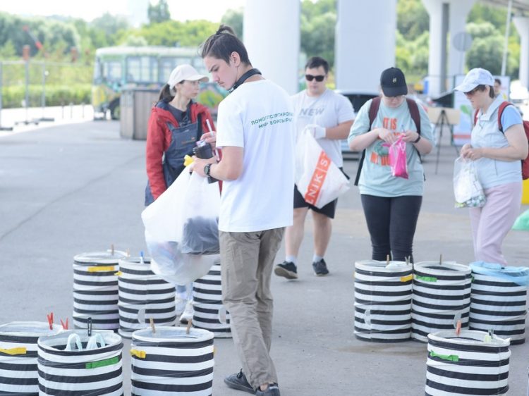 Казанцы смогут сдать вторсырье под мостом Миллениум