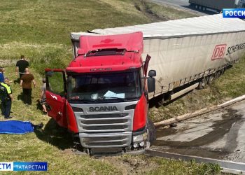 Татарстанских водителей призвали не садиться за руль при плохом самочувствии в жару