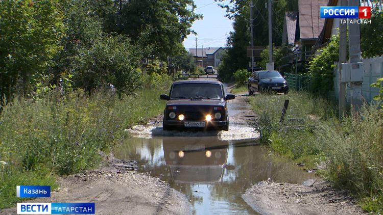 В Зеленодольске девочка упала с пятого этажа и чудом выжила