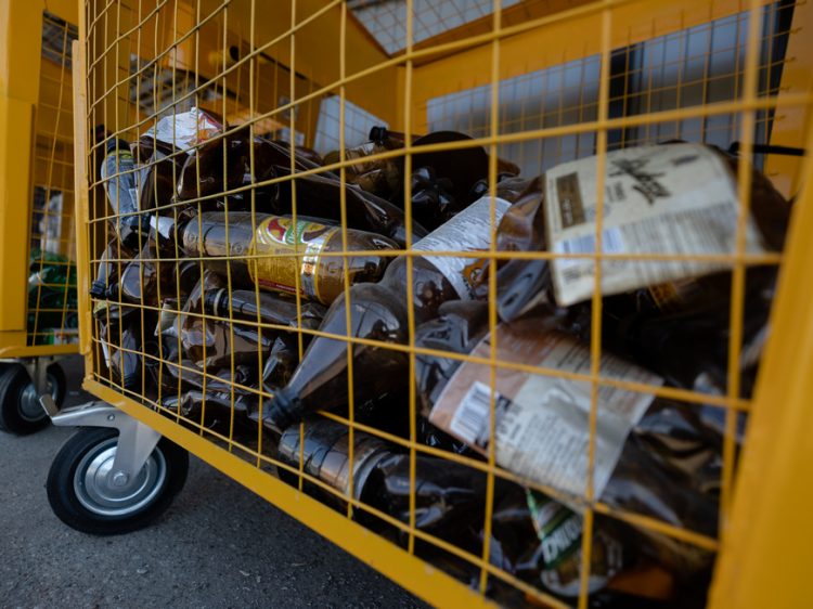 В Казани установят 30 желтых сеток для сбора вторсырья