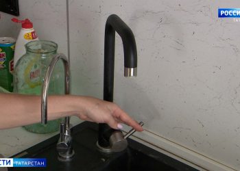 Жители поселка Осиново три дня живут без воды