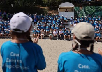 Минниханов поделился впечатлениями от визита в летний лагерь «Сэлэт — Ак Барс» в Крыму