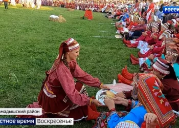 Минниханов поручил обеспечить безопасность во время проведения праздника Питрау