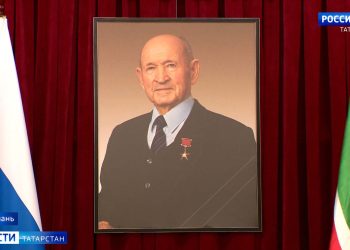 «Он сделал свою биографию сам, своими руками»: в Казани простились с Ильдусом Мостюковым