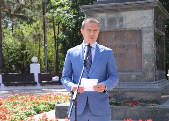 Министр юстиции РТ вручил Республиканскую премию им.Державина