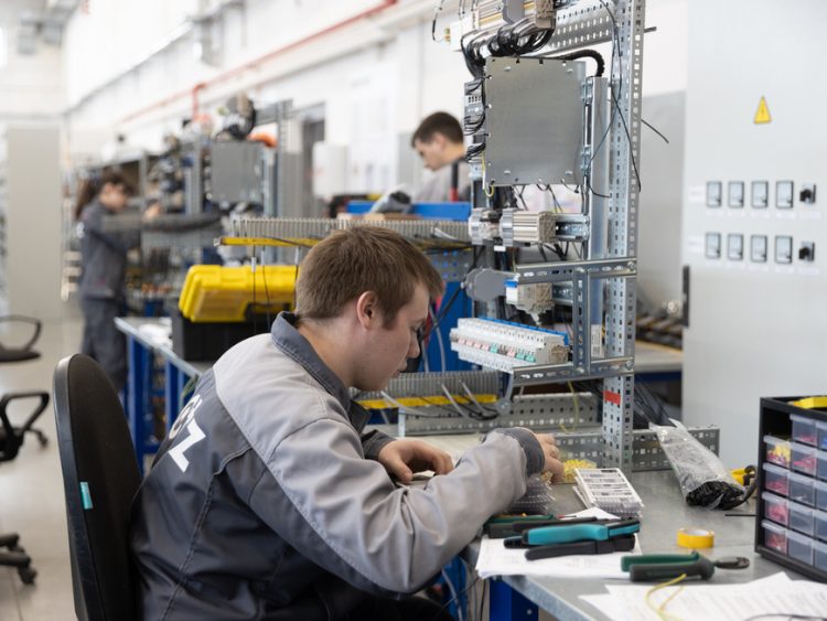 Казанские предприятия улучшили производительность труда благодаря нацпроекту