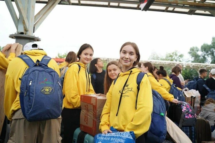 Победители фестиваля «Созвездие-Йолдызлык» отправились на творческую смену в Крым