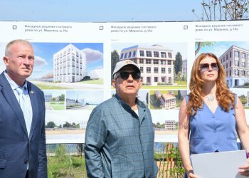 Минниханов посетил ряд объектов в историческом центре Чистополя