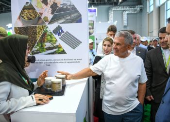 Минниханов сообщил, что аграрии РТ вносят существенный вклад в продовольственную безопасность РФ