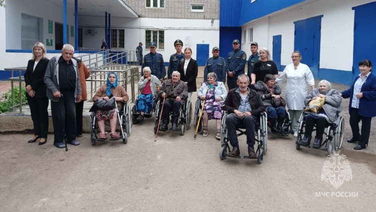 В Татарстан прибыли эвакуированные жители Курской области