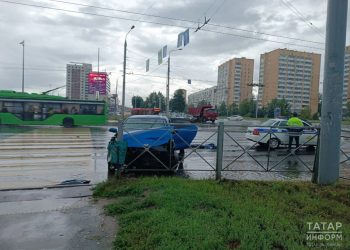 В Казани из-за ДТП на Декабристов образовалась пробка