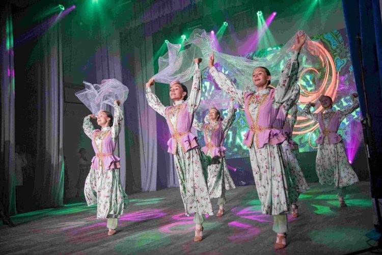 В Крыму прошел концерт победителей фестиваля «Созвездие-Йолдызлык»