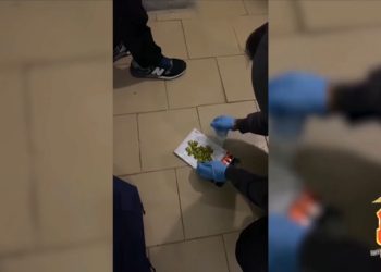 В Казани задержали наркоторговца с 28 свертками запрещенных веществ