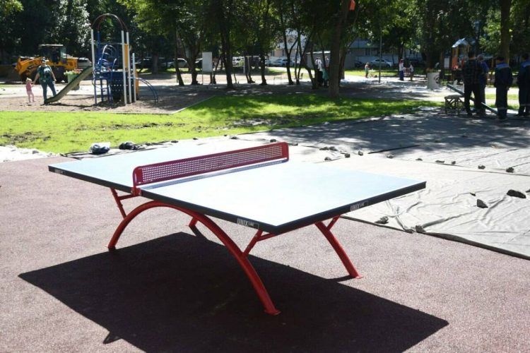 Метшин предложил преобразовывать собранный пластик в уличную мебель для дворов Казани