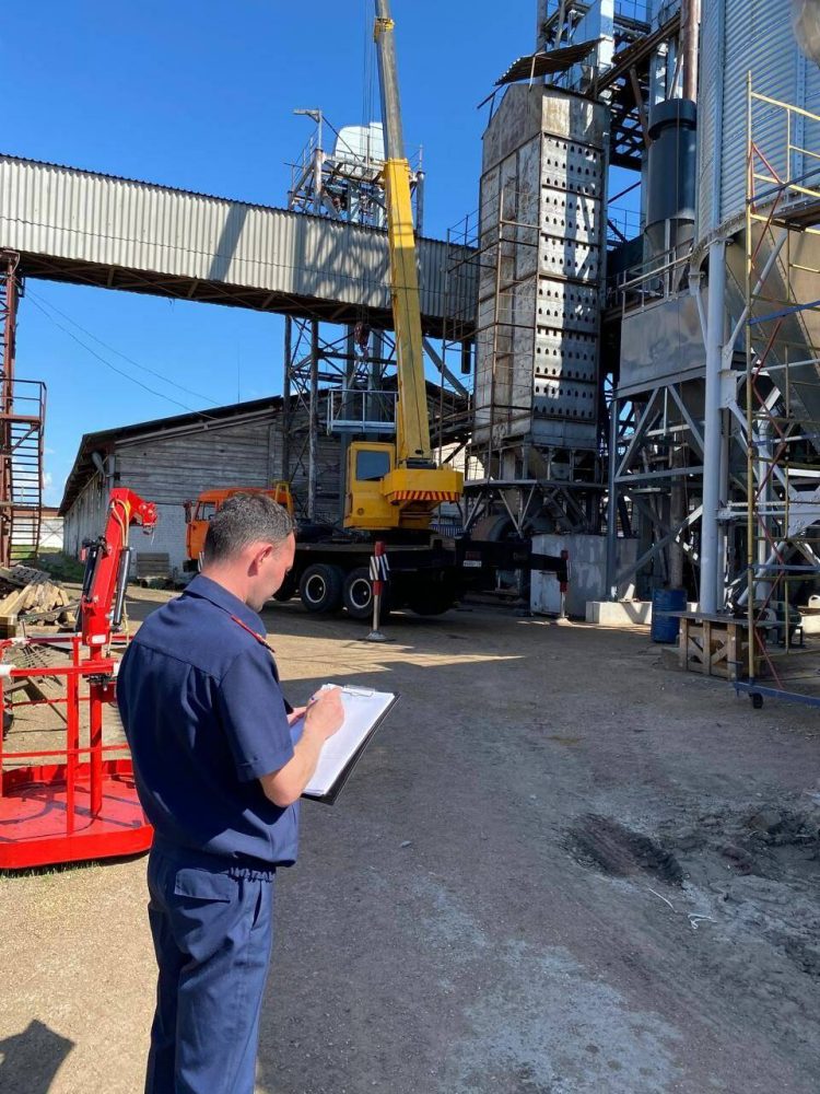 В Татарстане машиниста автокрана осудят за гибель рабочего