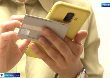 В Зеленодольске спустили на воду инновационное судно на водородном топливе