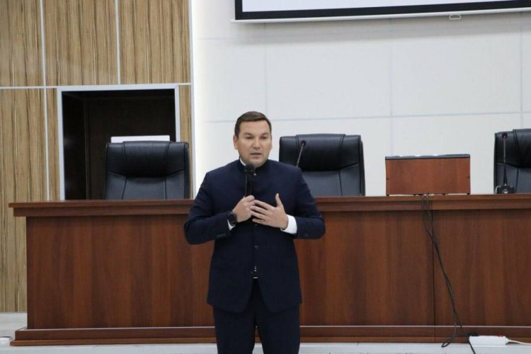 Айрат Зиганшин встретился с родителями участников СВО