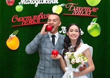 В Нижнекамске в преддверии Яблочного спаса поженились 59 пар