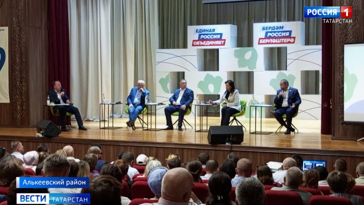 Автобусный марафон «Единая Россия» объединяет прибыл в Алькеевский район