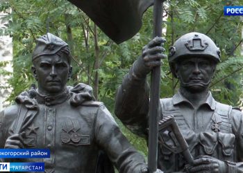 В Высокогорском районе торжественно открыли памятник «Воинам двух поколений»