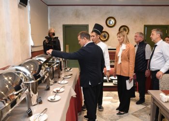 Мэр Казани проверил готовность отелей к саммиту БРИКС