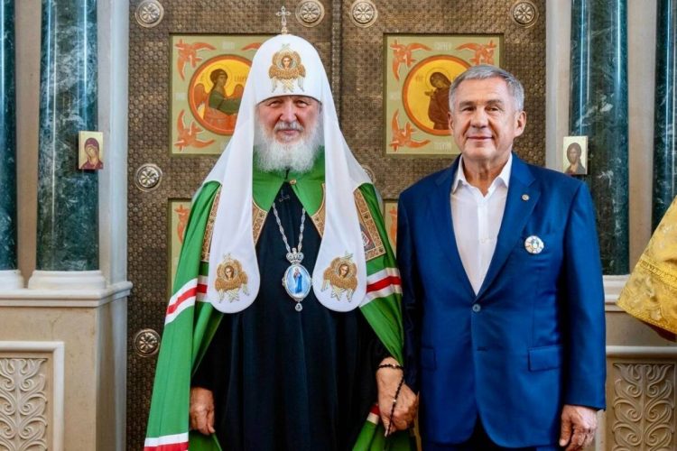 Минниханов удостоен Патриаршего знака храмостроителя