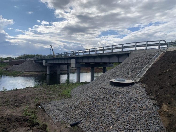 В селе Танкеевка завершен капремонт моста через реку Ясачка в рамках нацпроекта