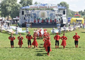 Минниханов опубликовал фото со Всероссийской Спасской ярмарки