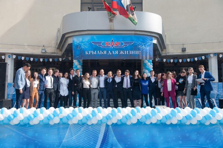 Около 80% выпускников инженерных специальностей КАИ находят работу по своей профессии.