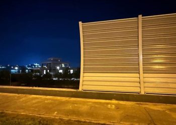 В Главтатдортрансе объяснили установку шумозащитных экранов моста «Миллениум» вдоль тротуара