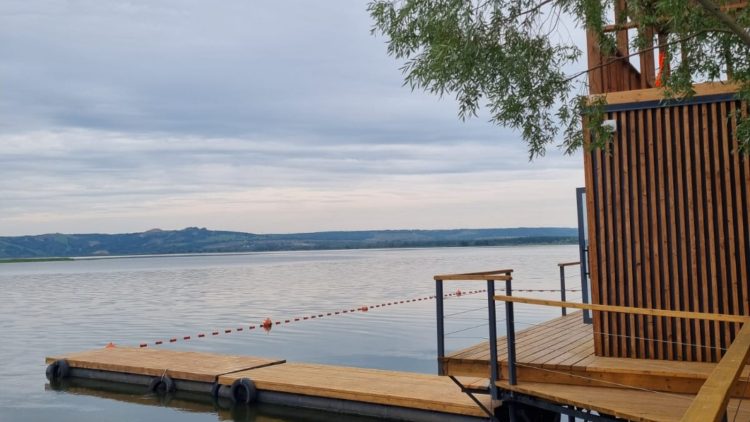 На берегу реки Свияга открыли новый пляж в рамках нацпроекта