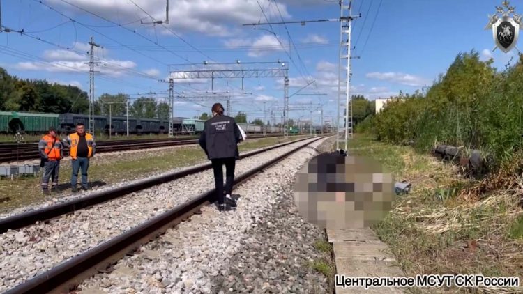 На железнодорожной станции в Казани под поездом погиб пенсионер