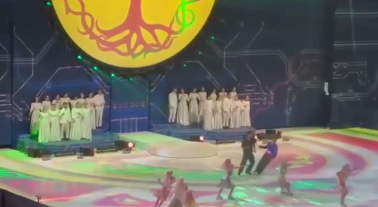 Студентки КазГИК приняли участие в Ледовом шоу «Хранители времени»