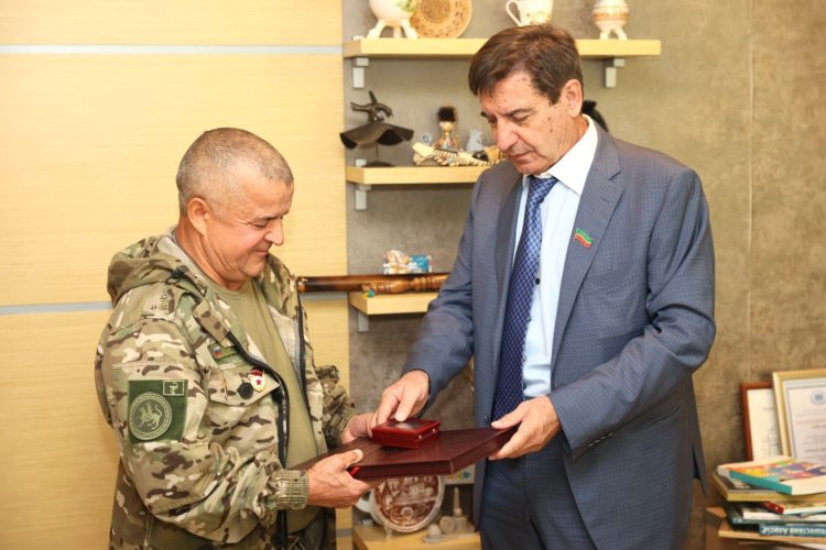 Юрий Камалтынов встретился с врачом, участвовавшим в спецоперации