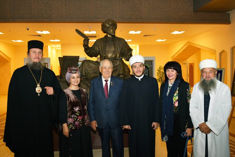 Шаймиев посетил Болгарский историко-археологический комплекс