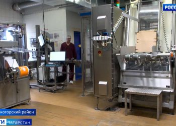 Жители Авиастроительного района пожаловались на переполненные мусорные контейнеры