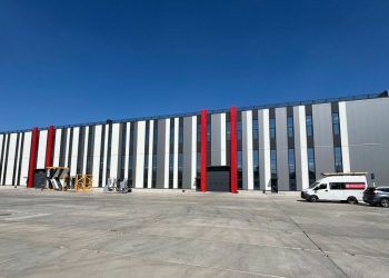 В Казани на улице Набережной возведен новый производственный корпус