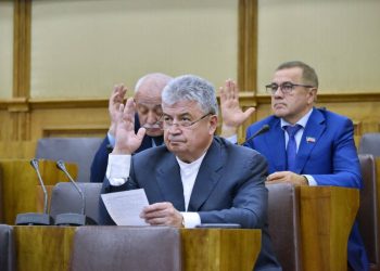 Фракция «Единая Россия» в Госсовете РТ выдвинула Геннадия Емельянова на должность сенатора РФ