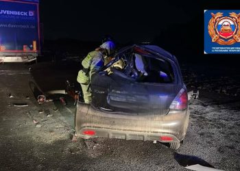 В Татарстане водитель легковушки погиб после столкновения с грузовиком