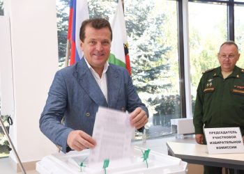 Ильсур Метшин принял участие в выборах депутатов Госсовета РТ