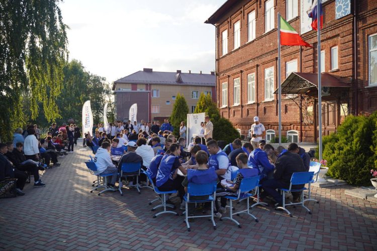 Молодежный автобусный тур «Мин.Син.Татарстан» побывал в Менделеевском и Елабужском районах