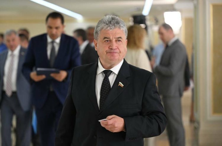 Геннадий Емельянов снова стал сенатором России от Татарстана