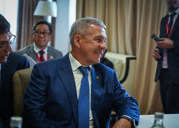 Минниханов прибыл во Владивосток на ВЭФ-2024