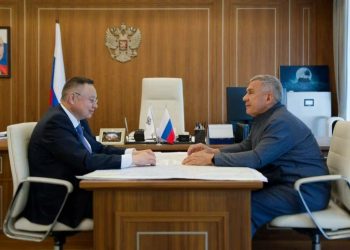 Минниханов и Файзуллин обсудили новый нацпроект в области строительства