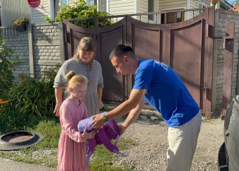 В День знаний молодогвардейцы Татарстана поздравили семьи