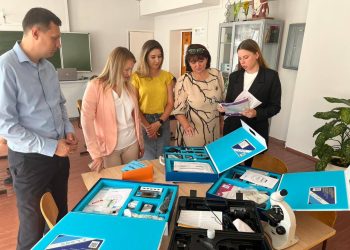 В Лениногорском районе в рамках нацпроекта открыли новый образовательный центр «Точка роста»