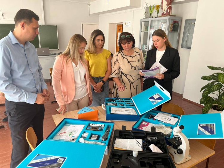 В Лениногорском районе в рамках нацпроекта открыли новый образовательный центр «Точка роста»