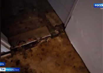 В Казани устраняют последствия потопа в помещении Комитета по защите прав инвалидов